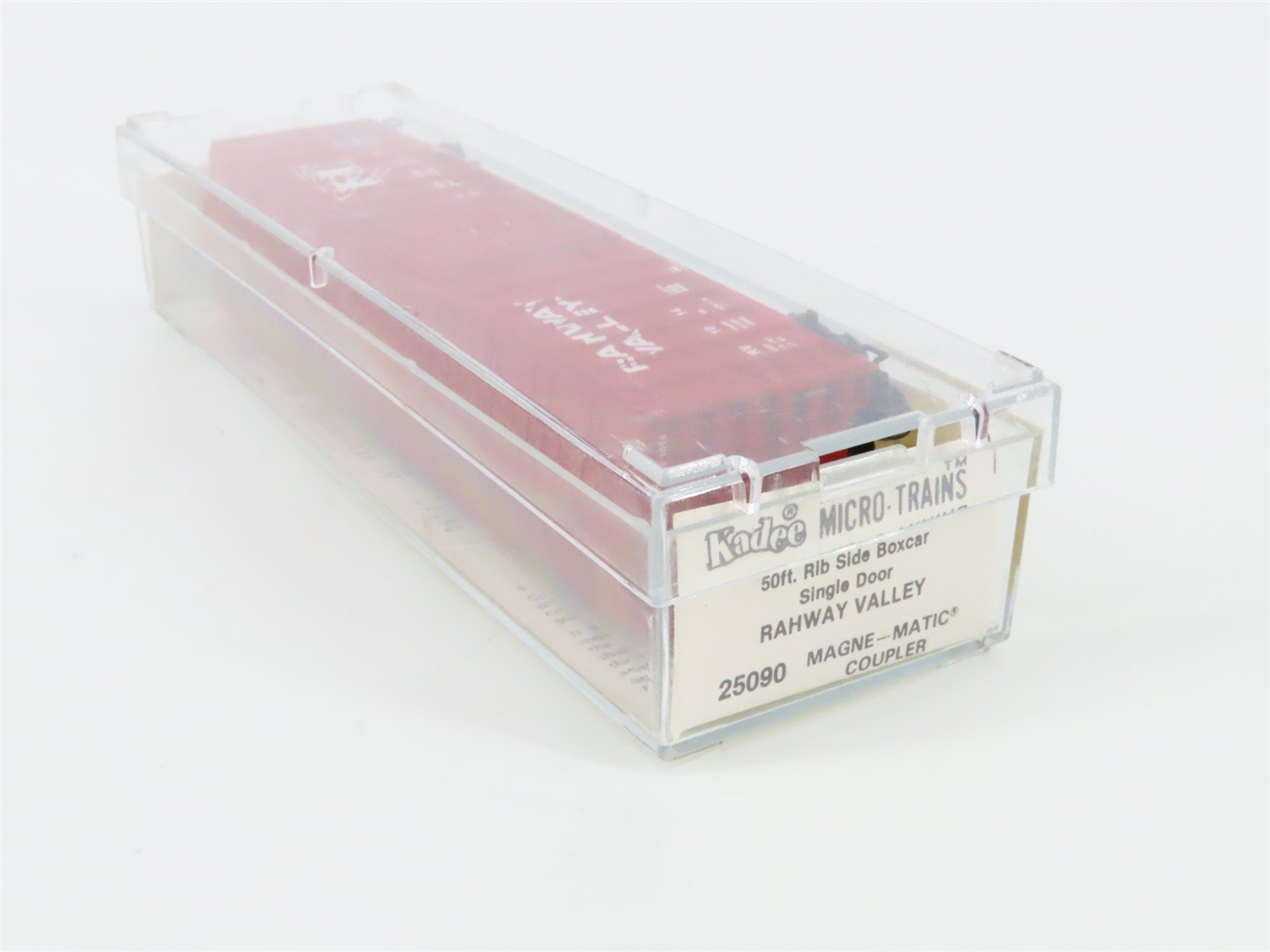 N Scale Micro-Trains 25090 RV Rahway Valley 50' Box Car 1014 RTR