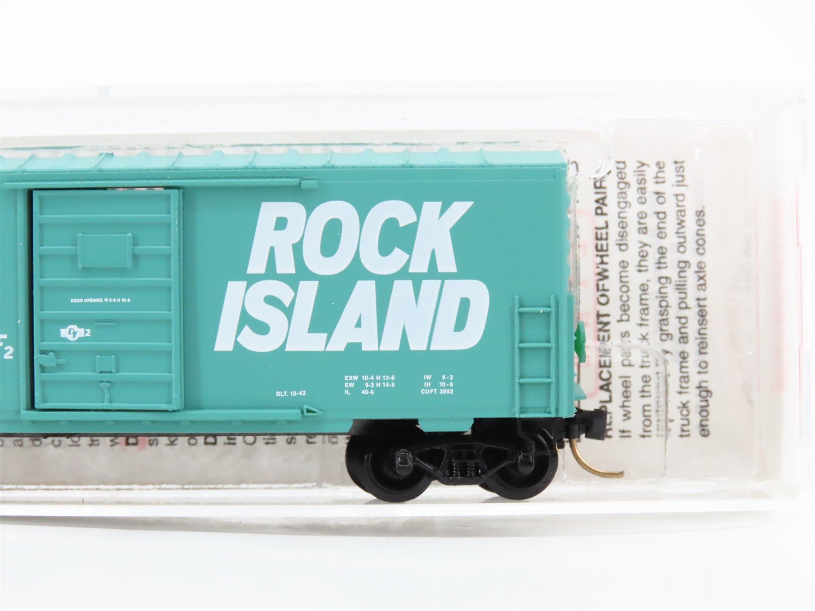 N Scale Micro-Trains 24270 RI Rock Island 40' Single Door Box Car 47440 RTR