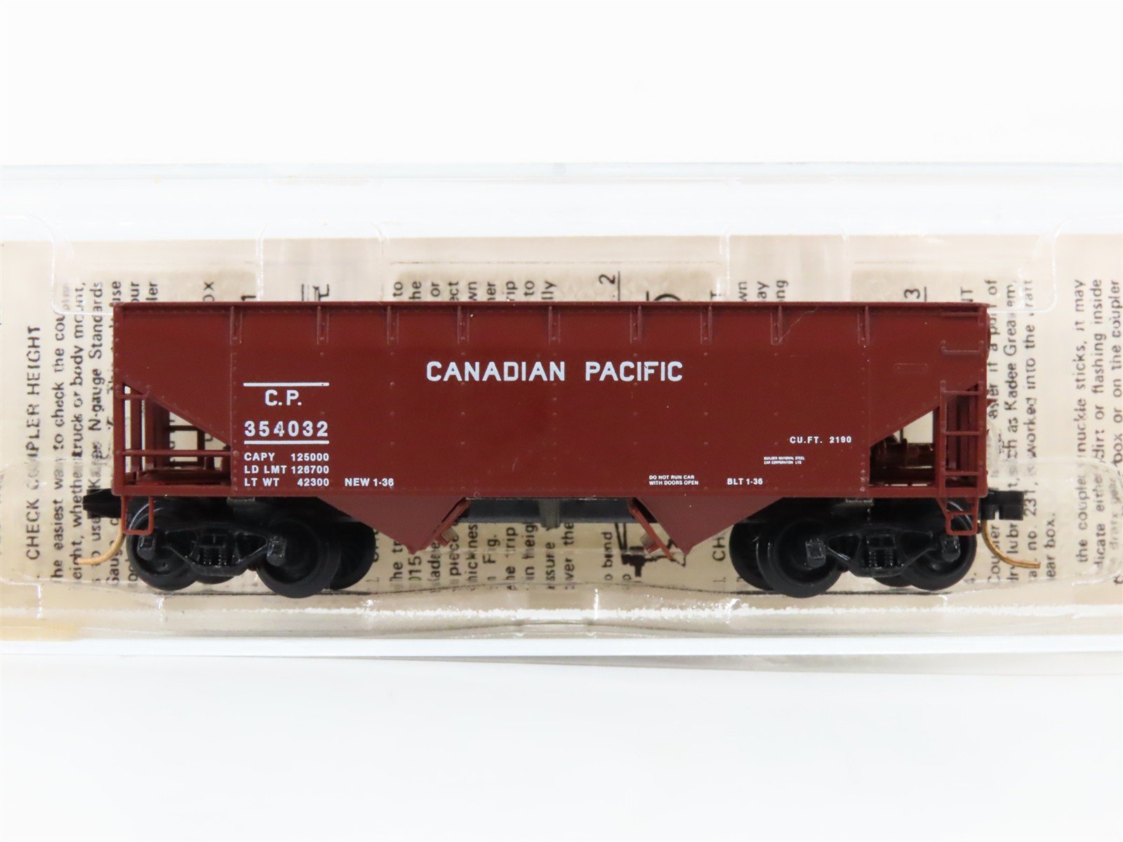 N Scale Micro-Trains 55150 CP Canadian Pacific 33' 2-Bay Hopper 354032 RTR