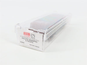 N Scale Micro-Trains 23260 DWC Duluth, Winnipeg & Pacific 40' Box Car 582225 RTR