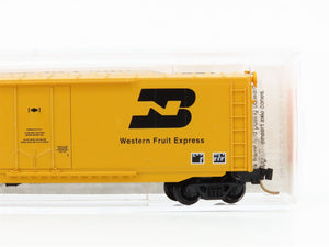 N Scale Micro-Trains 38160 BN Burlington Northern 50' Box Car 745461 RTR