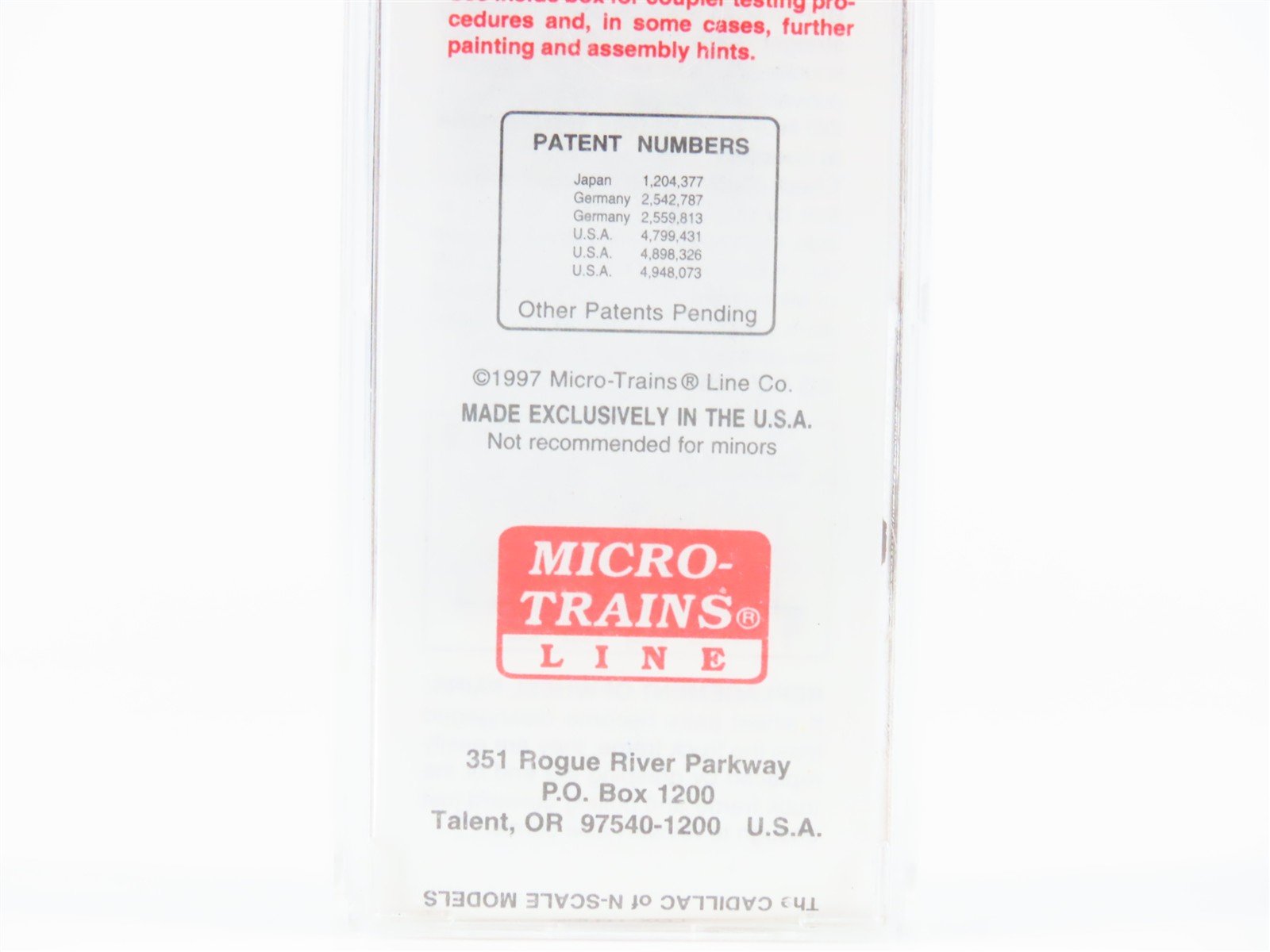 N Scale Micro-Trains 22040 NP Northern Pacific 40' Box Car 8723 RTR