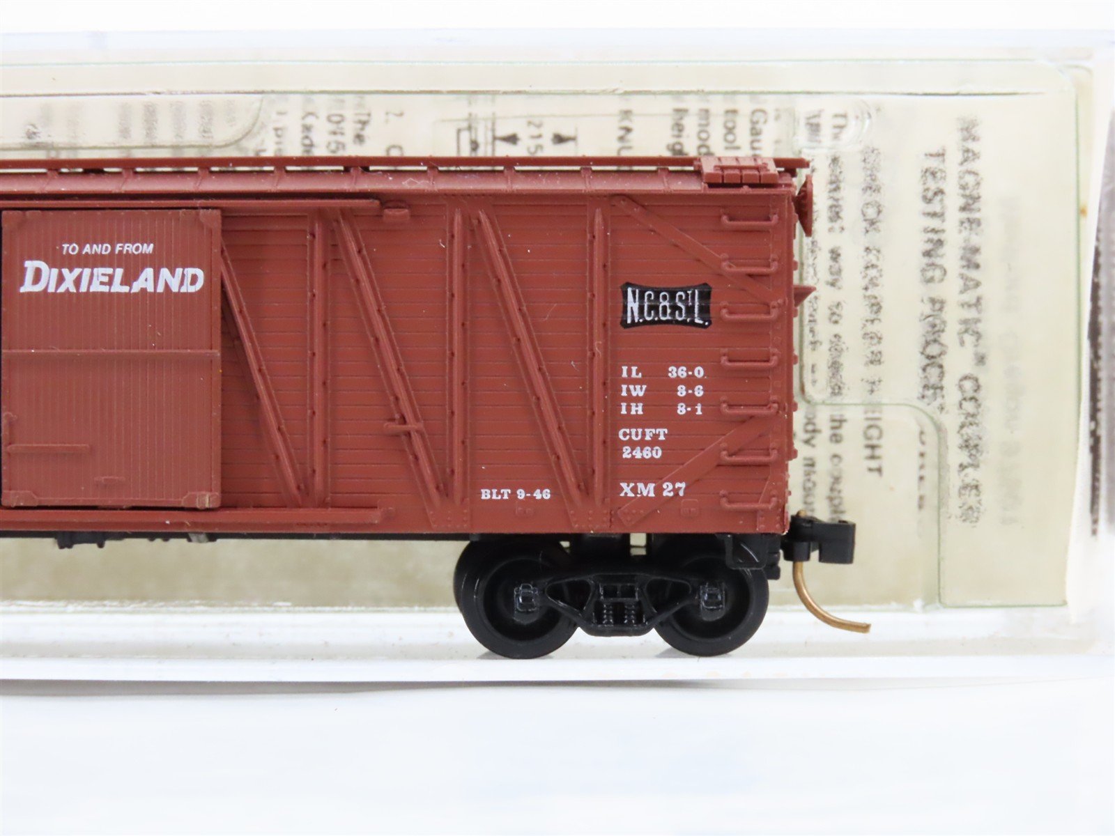 N Scale Micro-Trains 28110 Nashville, Chattanooga & St. Louis 40' Box Car RTR