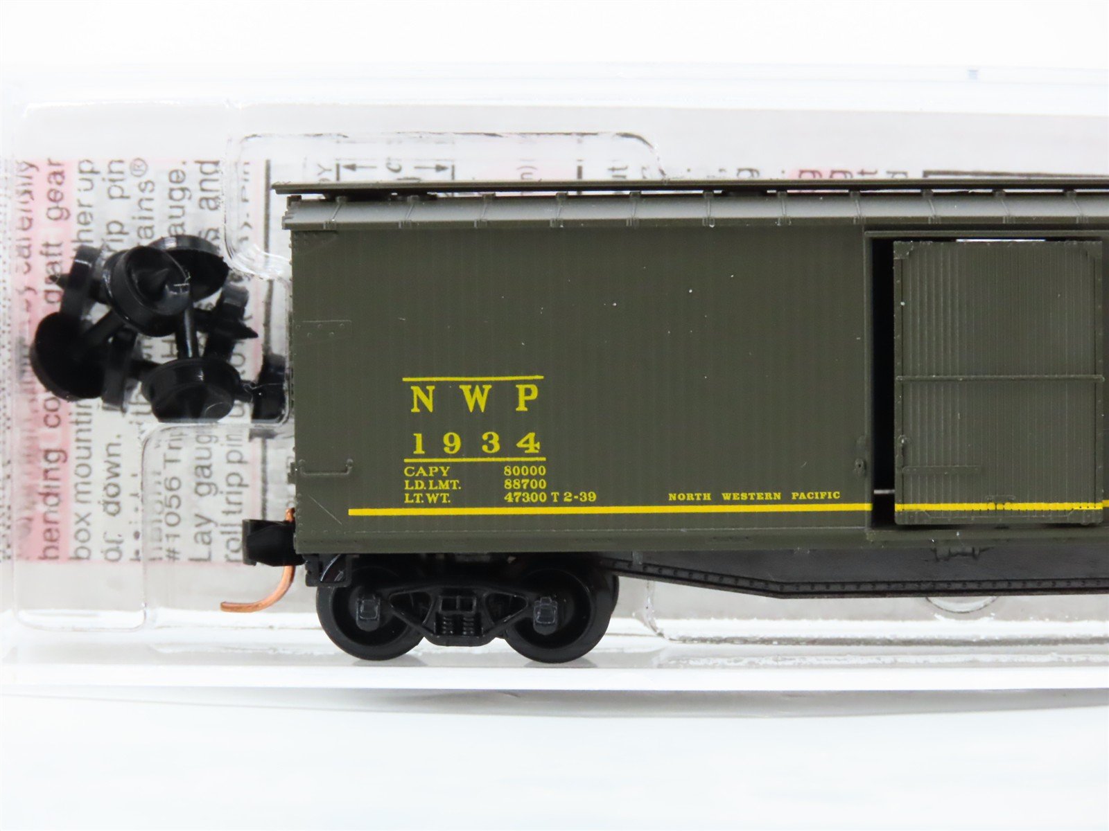 N Scale Micro-Trains 39140 NWP Northwestern Pacific 40' Box Car 1934 RTR