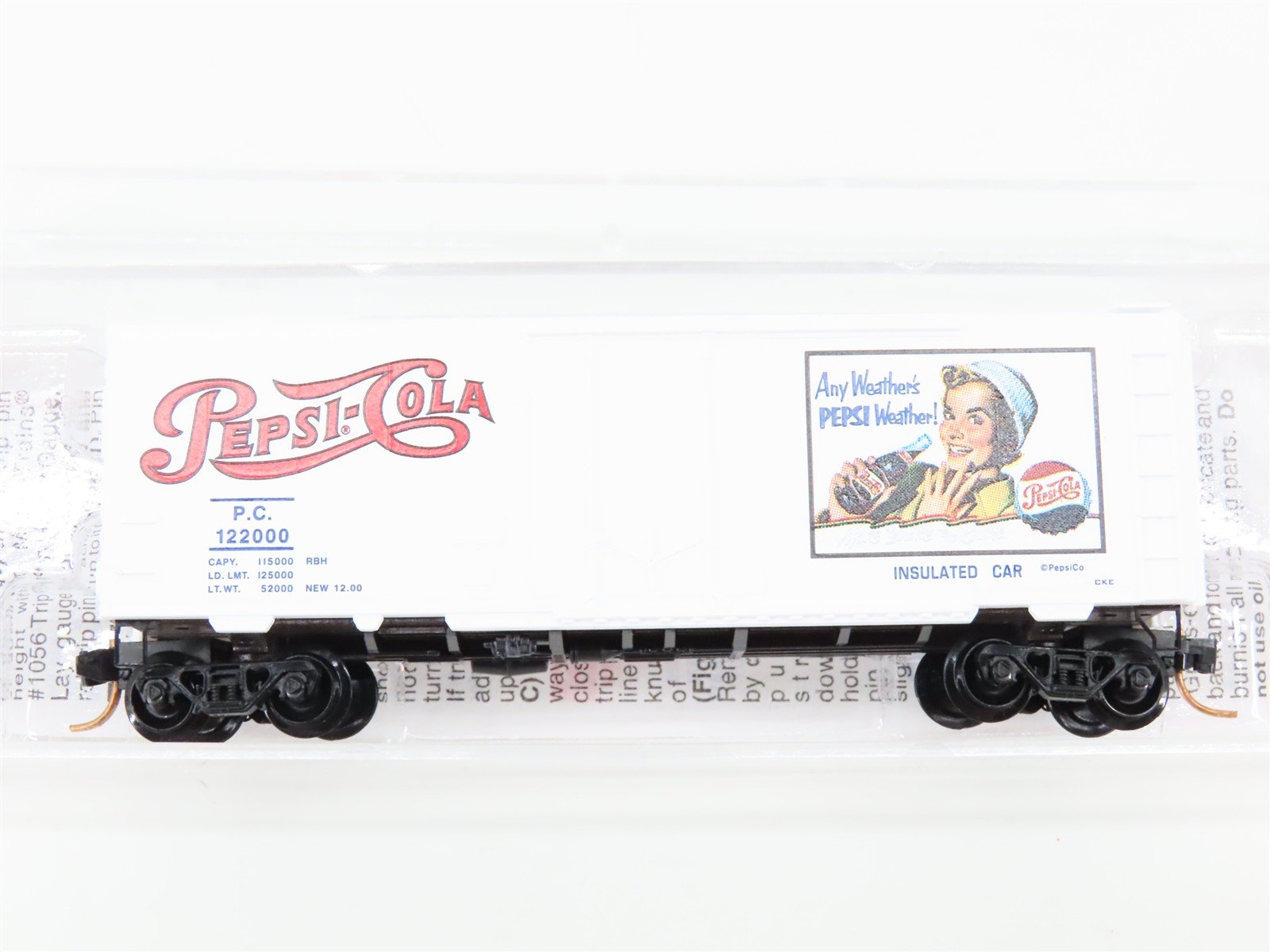 N Scale Micro-Trains 21270 PC Pepsi-Cola 40' Plug Door Box Car 122000 RTR