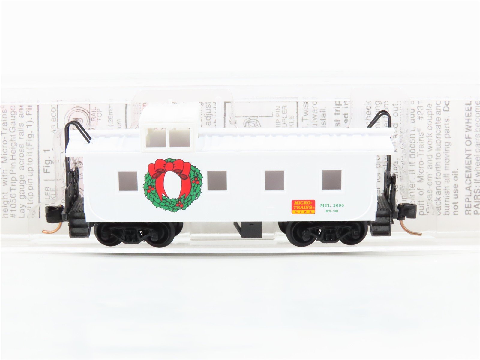 N Scale Micro-Trains 100090 MTL Micro-Trains Line 36' Offset Cupola Caboose RTR