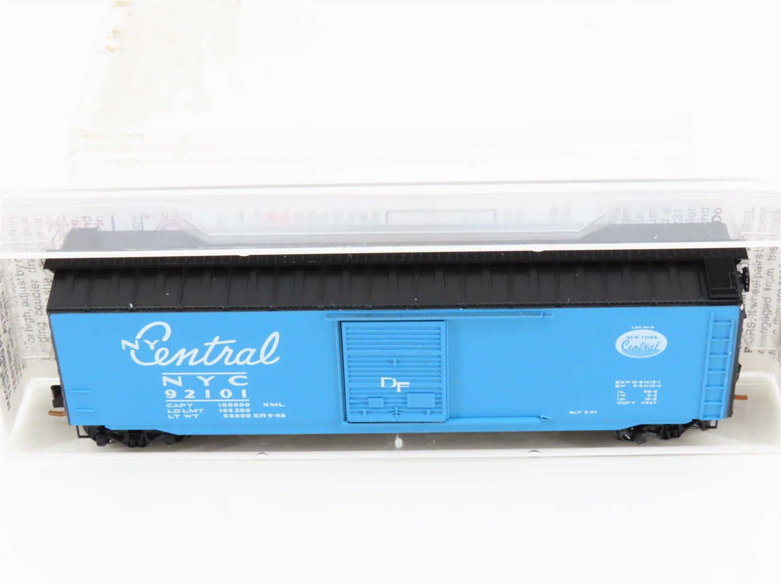 N Scale Micro-Trains 31310 NYC New York Central 50' Box Car 92101 RTR