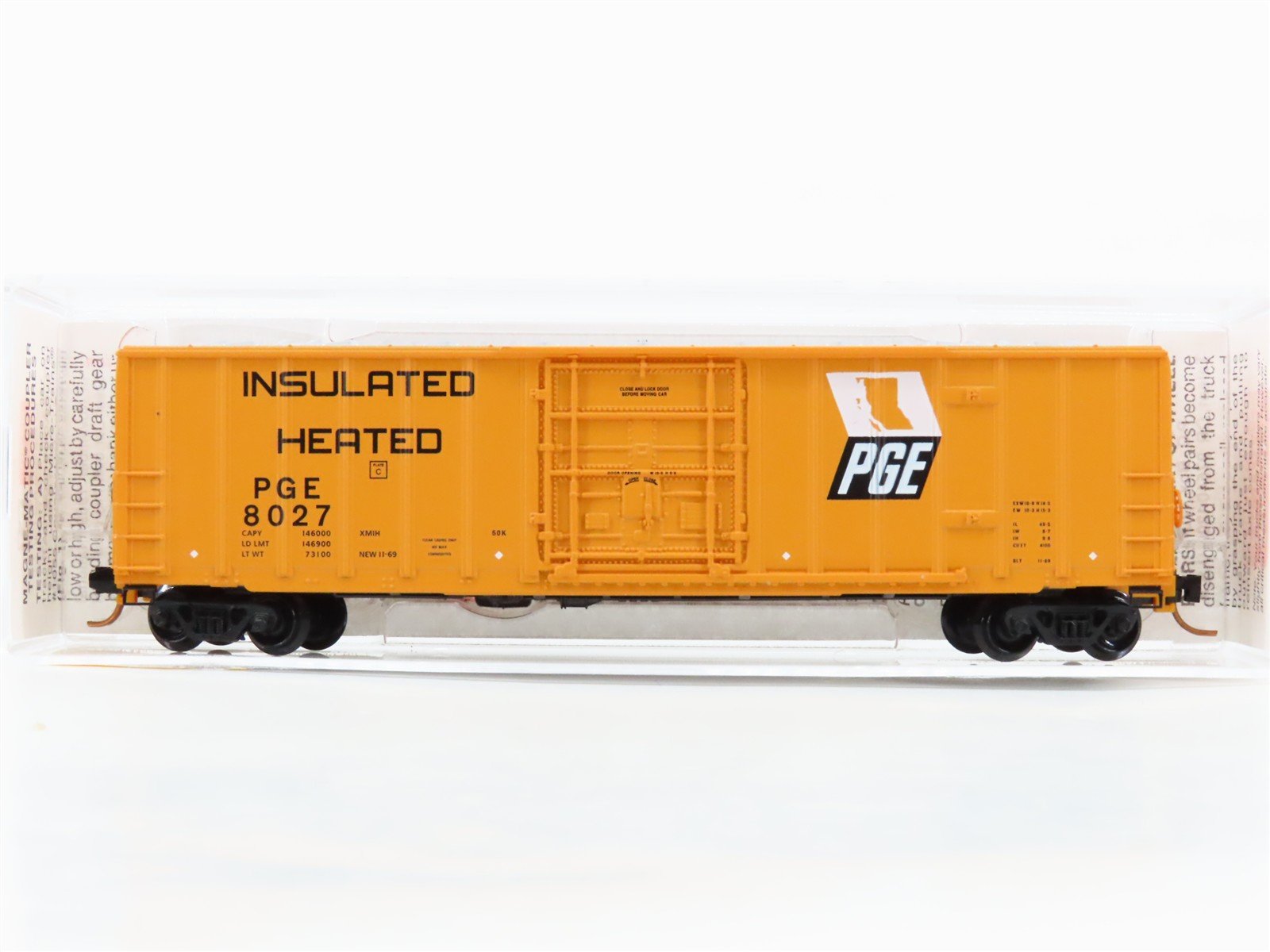 N Scale Micro-Trains 27280 PGE Pacific Great Eastern 50' Box Car 8027 RTR