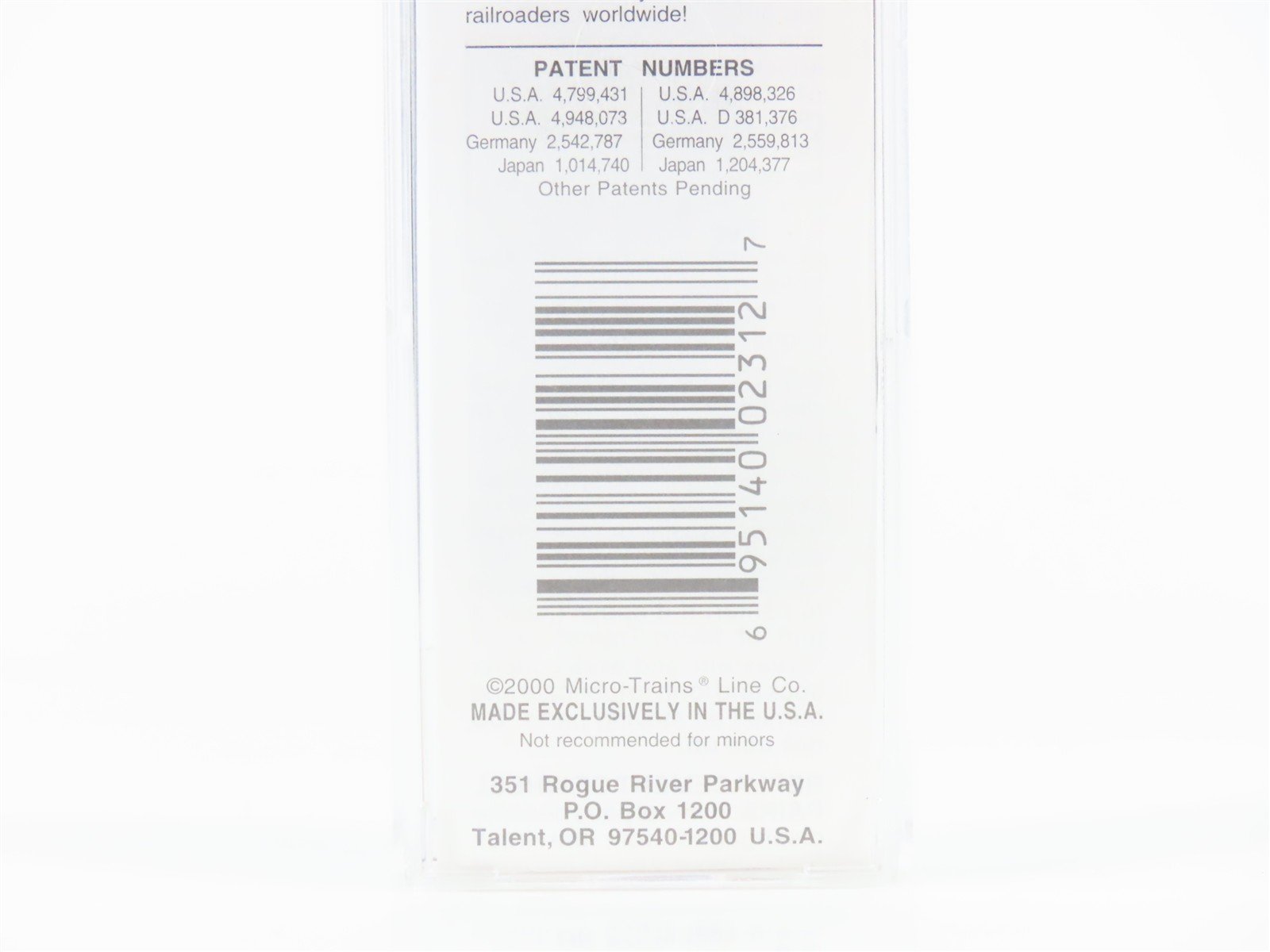 N Scale Micro-Trains 20096 FEC Florida East Coast 40' Box Car 21050 RTR
