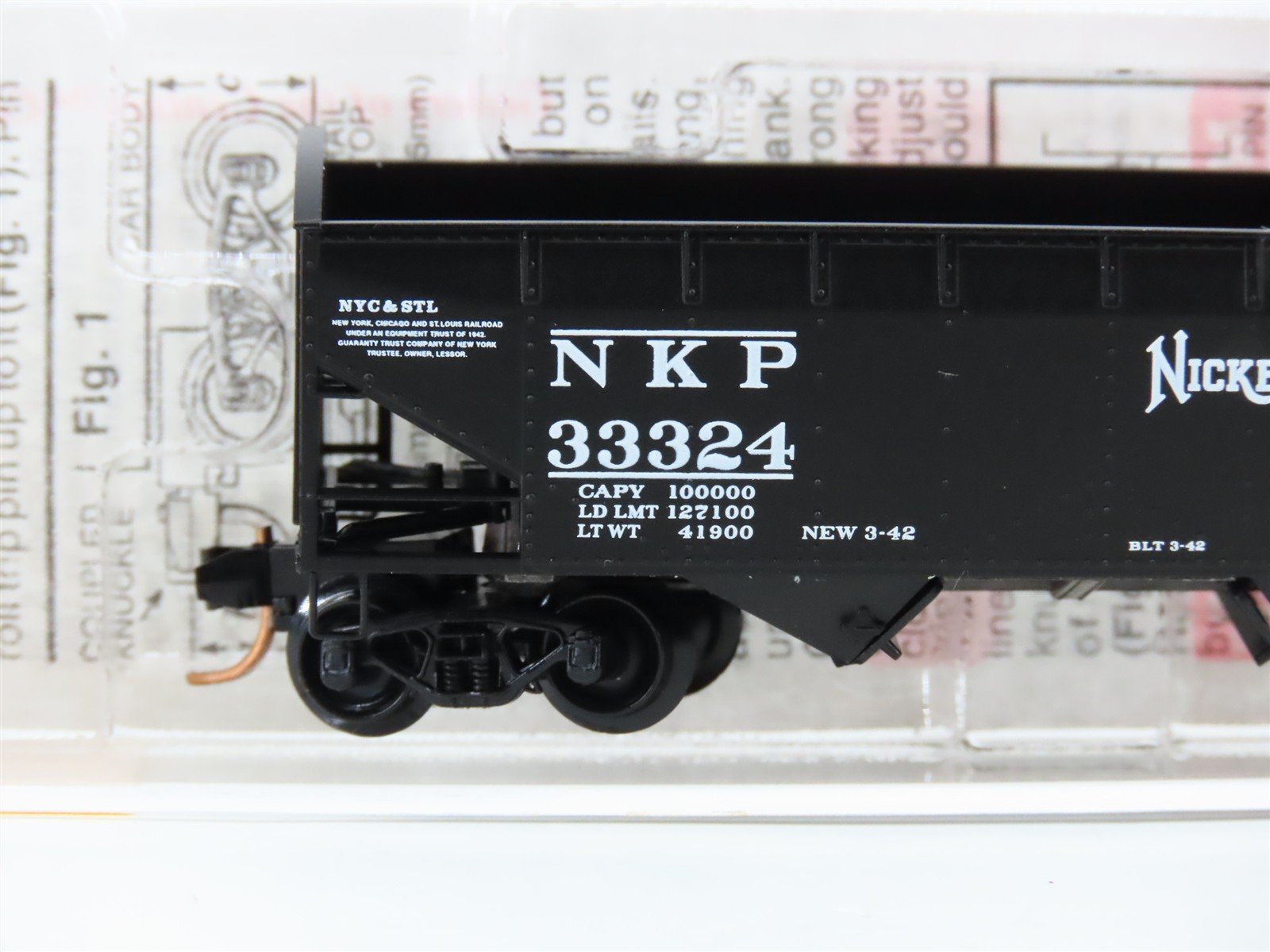 N Scale Micro-Trains 87020 NKP Nickel Plate Road 33' 2-Bay Hopper 33324 RTR