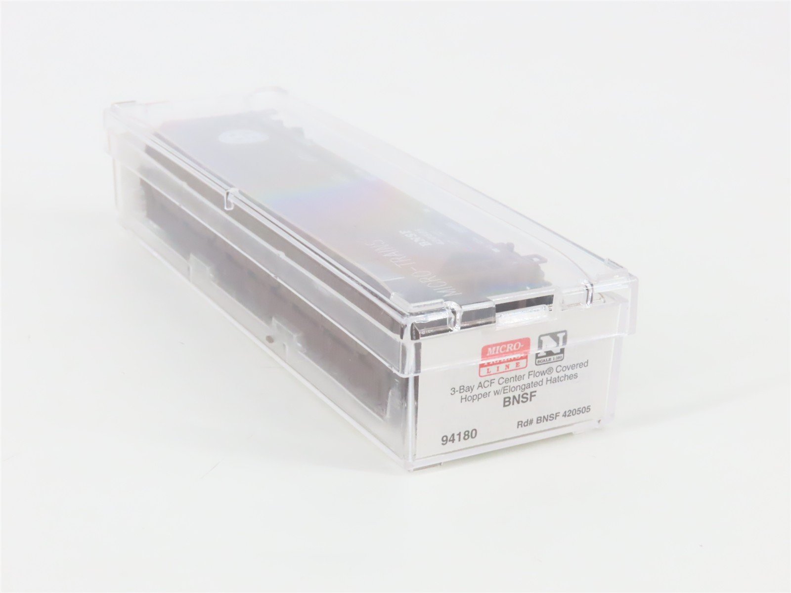 N Scale Micro-Trains 94180 BNSF Railway 3-Bay Covered Hopper 420505 RTR