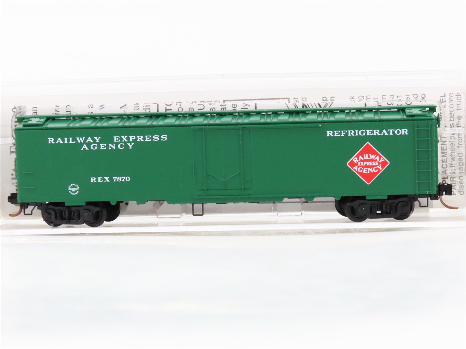 N Scale Micro-Trains 52010 REX Railway Express Agency 52' Express Reefer RTR