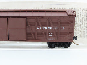 N Scale Micro-Trains 29030 NP Northern Pacific 40' Box Car 8002 RTR