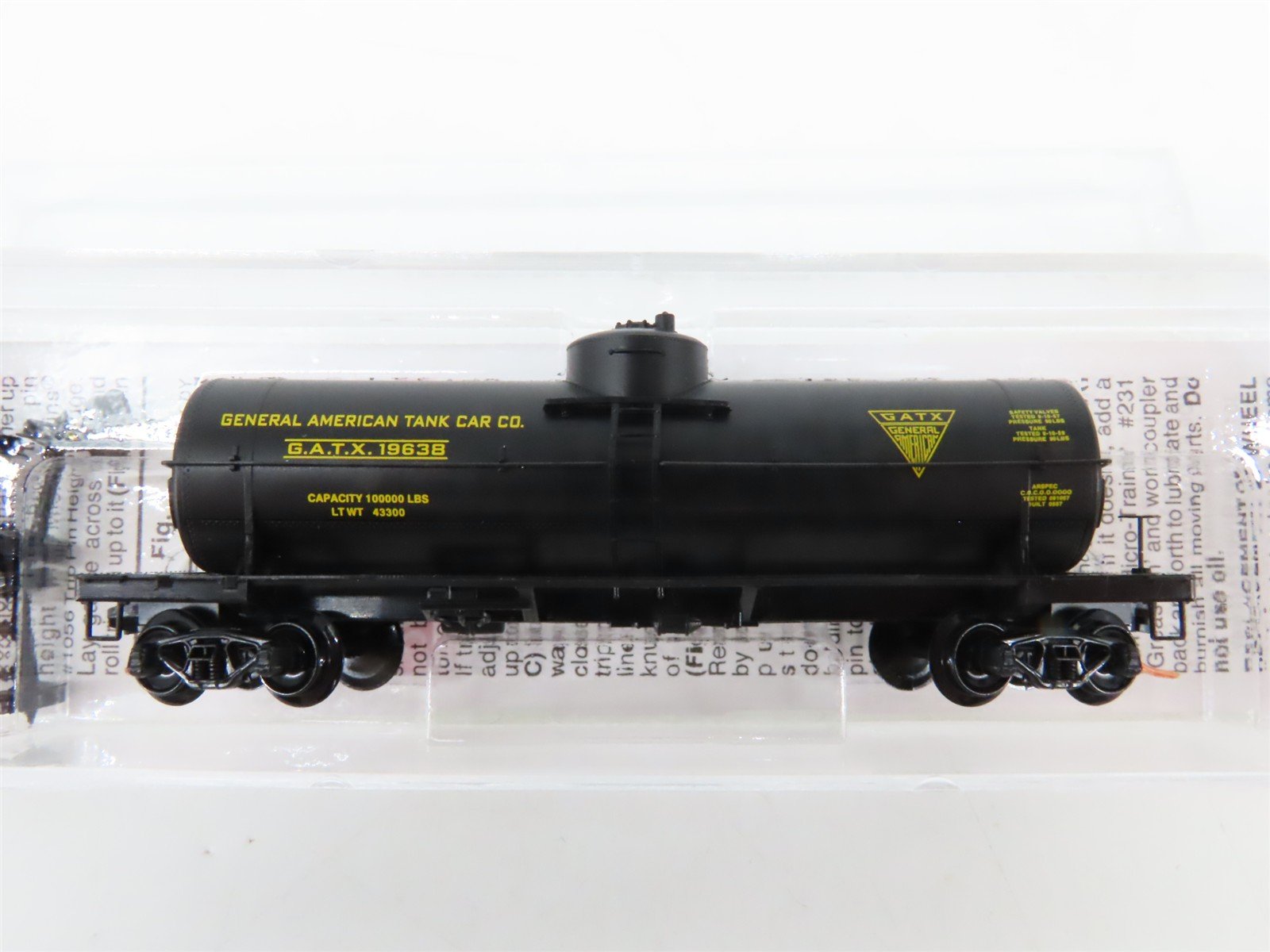 N Scale Micro-Trains 65040 General American Tank Car Company 39' Tank Car RTR