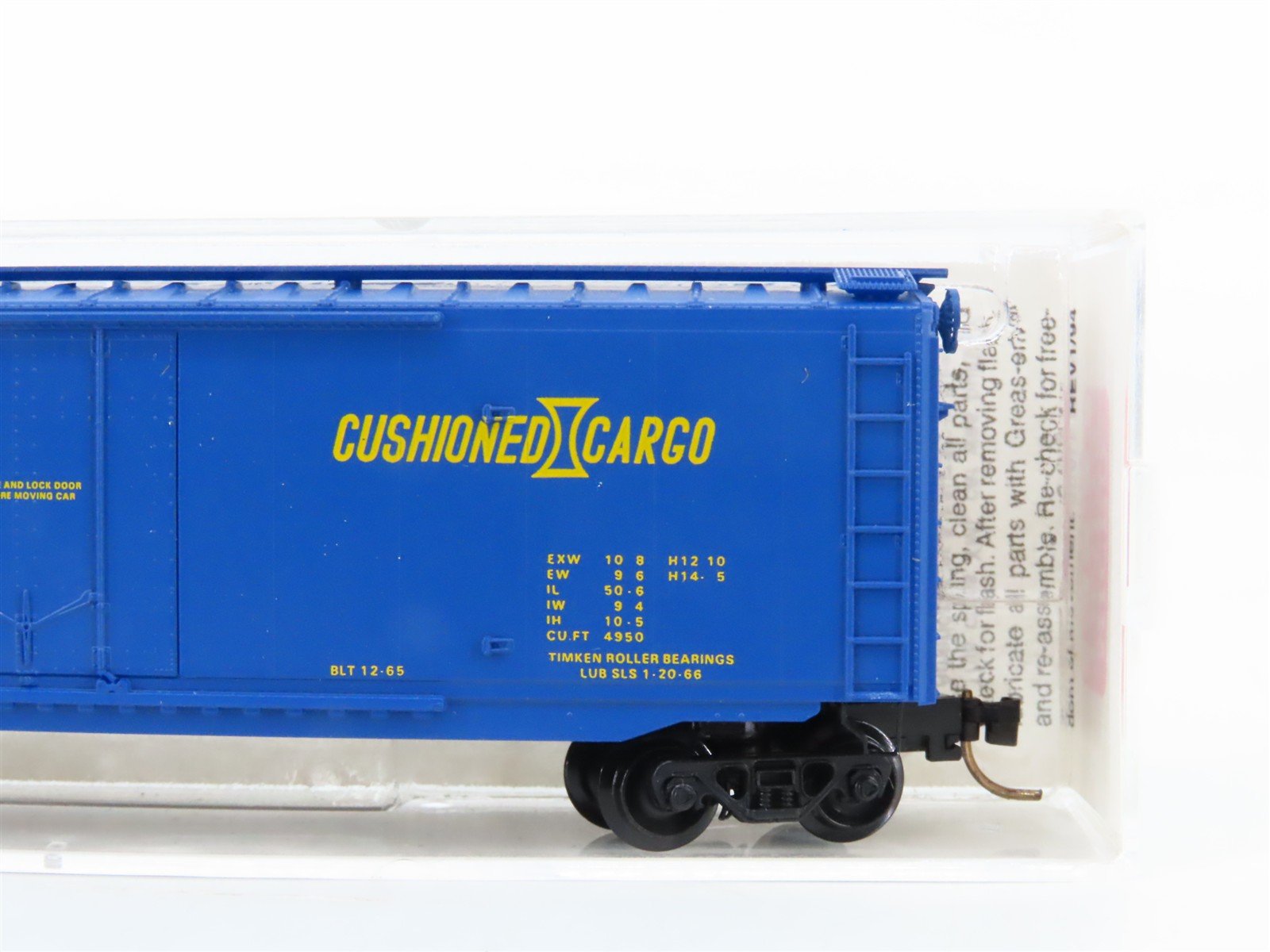 N Scale Micro-Trains 32140 LN Louisville & Nashville 50' Box Car 103783 RTR