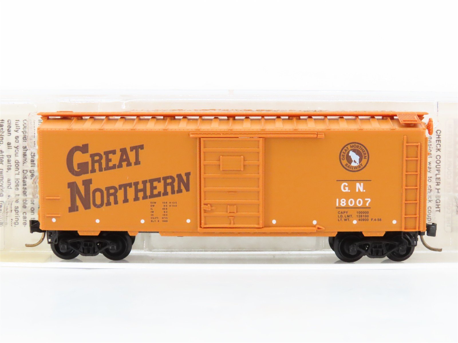 N Scale Micro-Trains 20190 GN Great Northern 40' Box Car 18007 RTR
