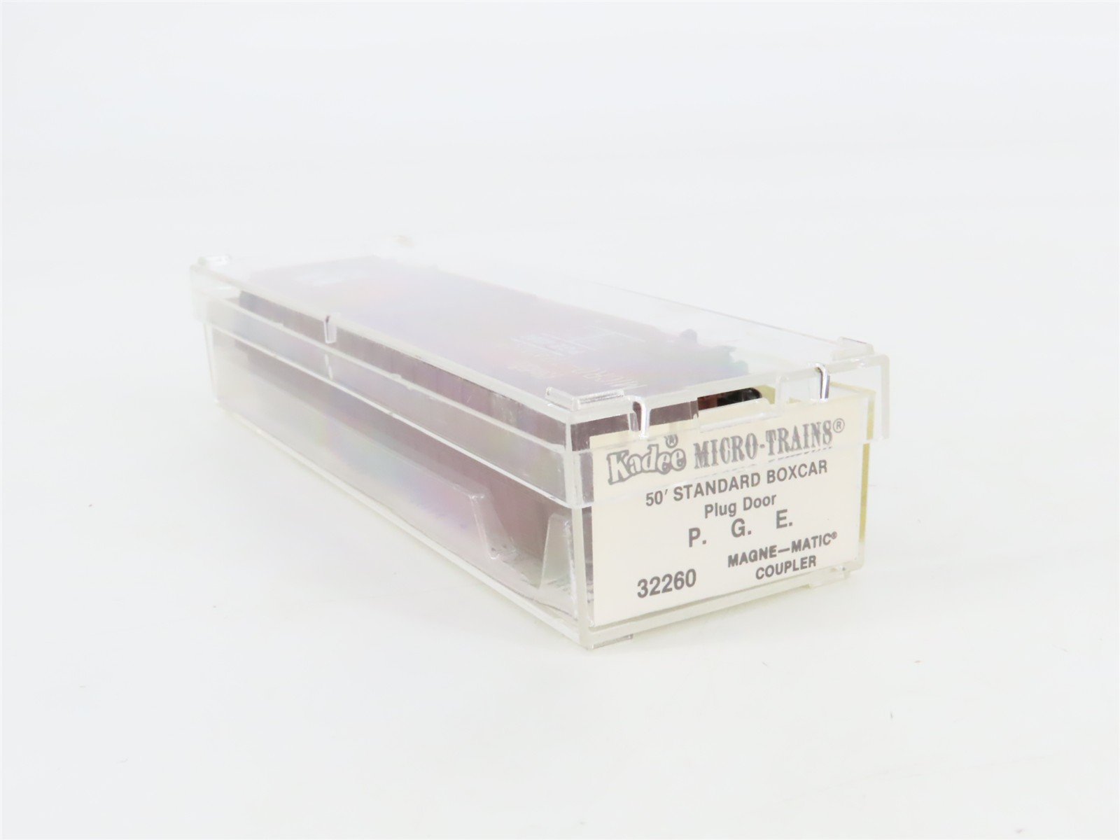 N Scale Micro-Trains 32260 PGE Pacific Great Eastern 50' Box Car 4582 RTR