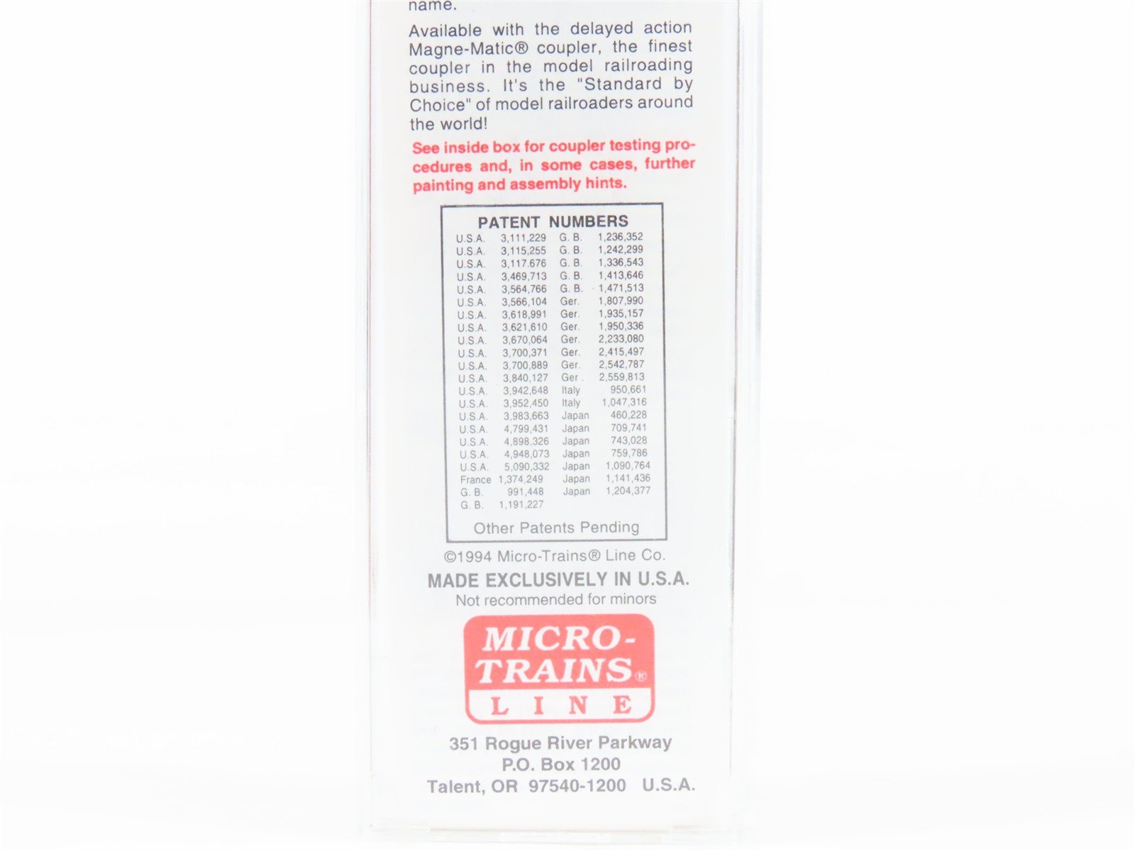 N Scale Micro-Trains 20186 GN Great Northern 40' Box Car 19617 RTR