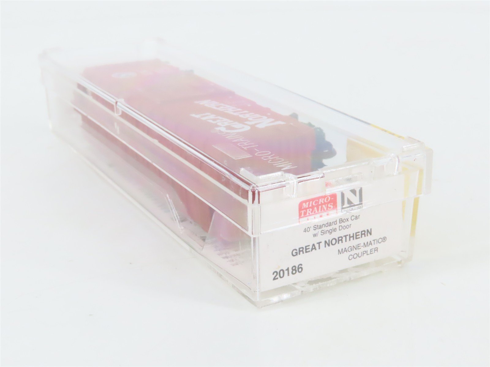 N Scale Micro-Trains 20186 GN Great Northern 40' Box Car 19617 RTR
