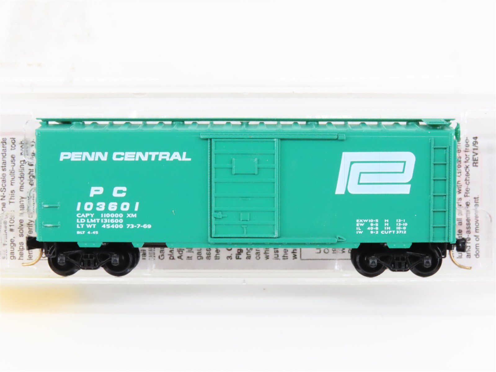 N Scale Micro-Trains 20160 PC Penn Central 40' Box Car 103601 RTR