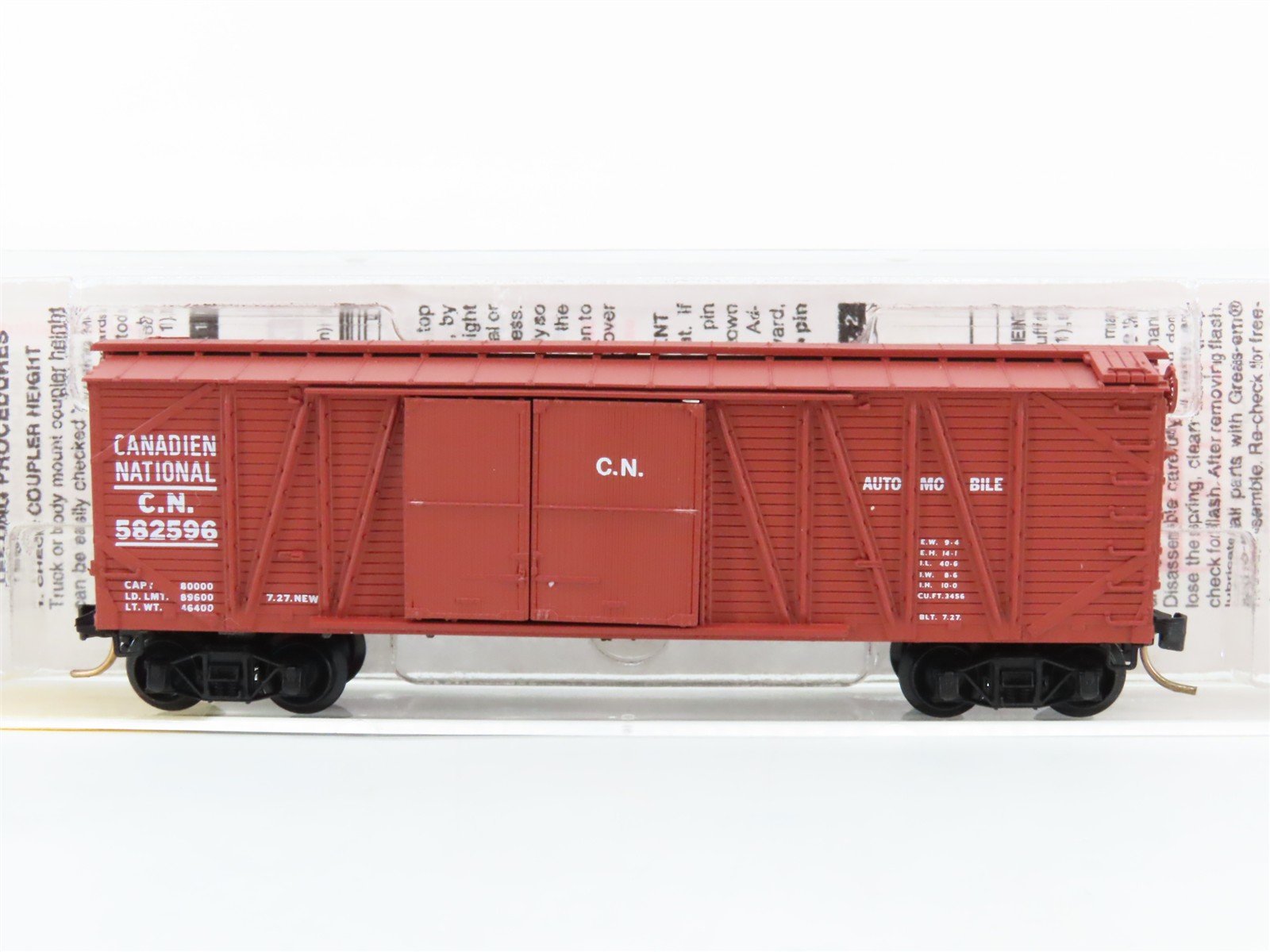 N Scale Micro-Trains 29070 CN Canadian National 40' Outside Braced Box Car RTR