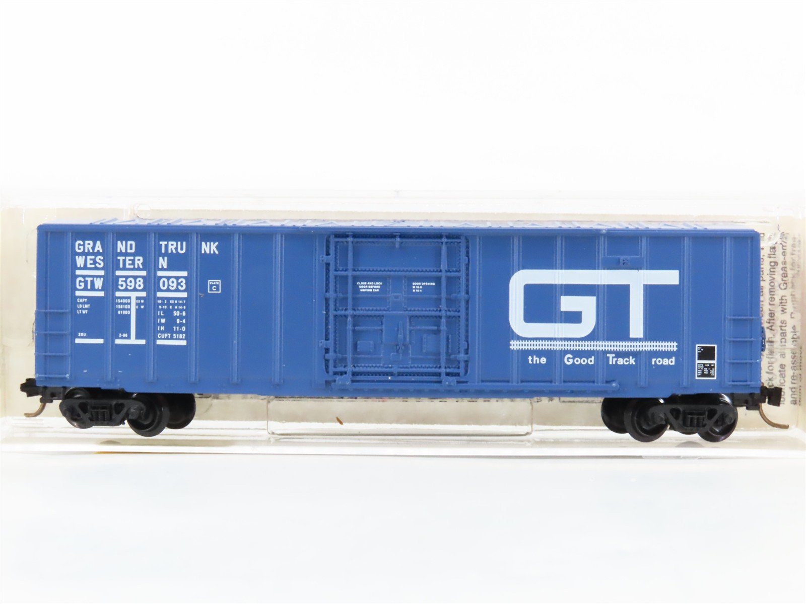 N Scale Micro-Trains 27220 GTW Grand Trunk Western 50' Plug Door Box Car RTR