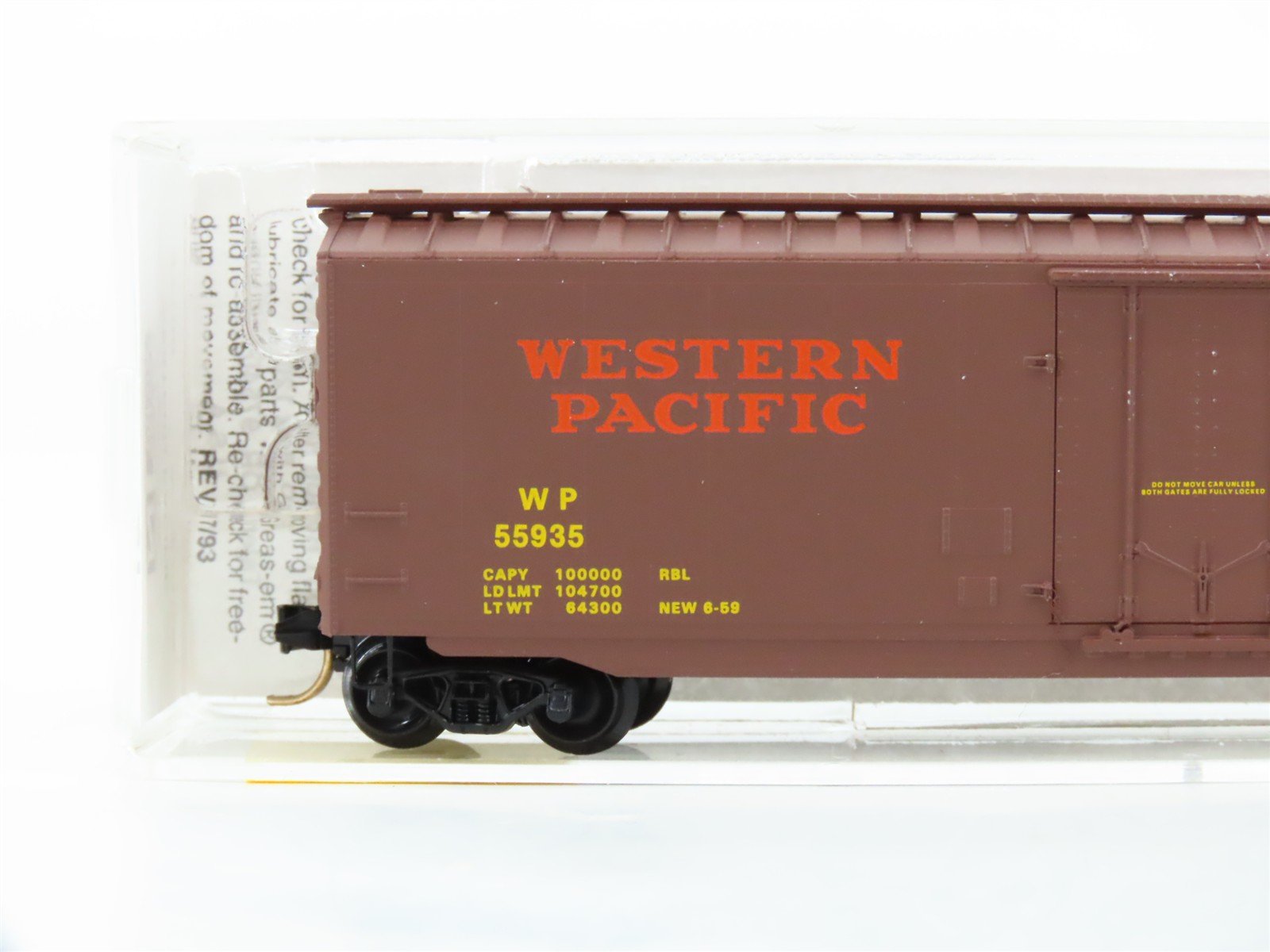 N Scale Micro-Trains 32180 WP Western Pacific 50' Box Car 55935 RTR