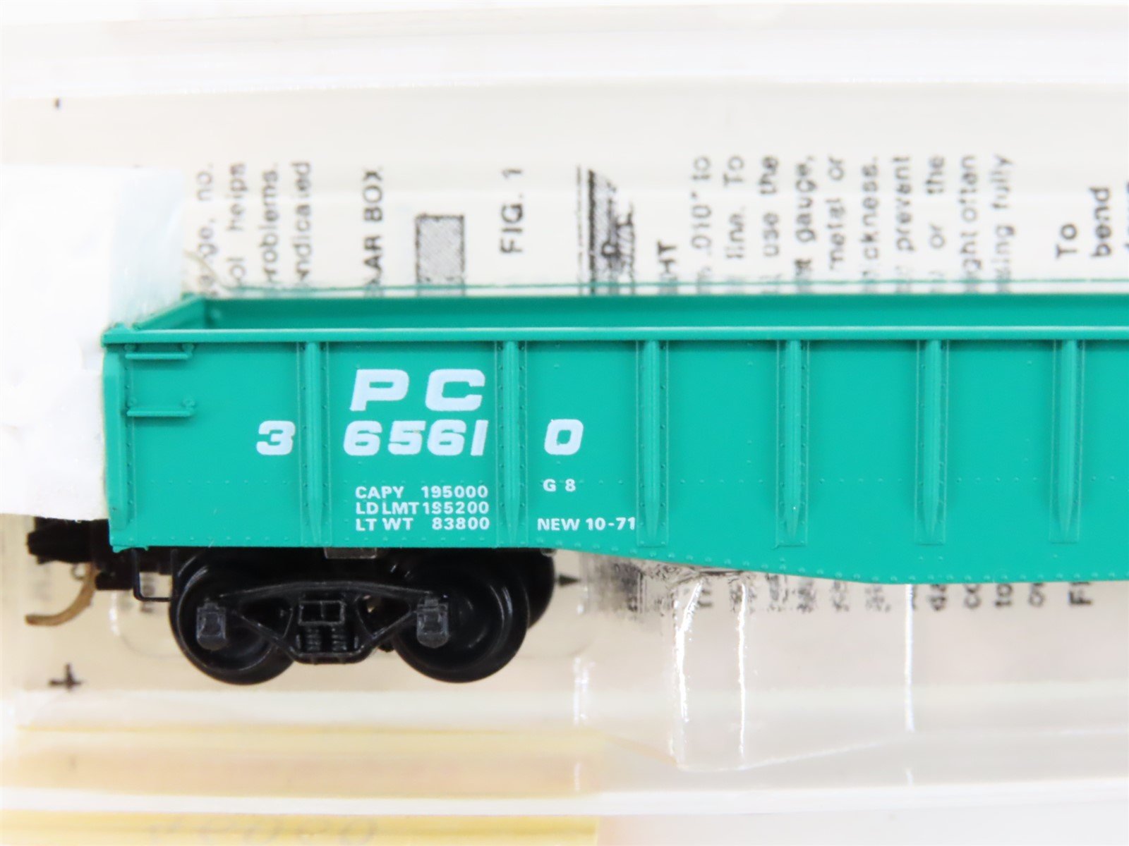 N Scale Micro-Trains 46060 PC Penn Central 50' Flat Car 365610 RTR