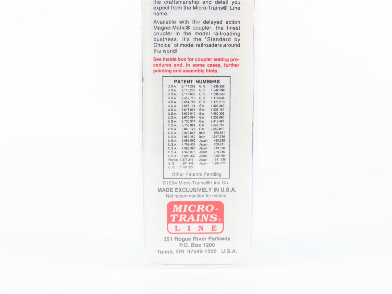 N Scale Micro-Trains 51110 GN Great Northern 34' Wood-Sheathed Caboose X617 RTR