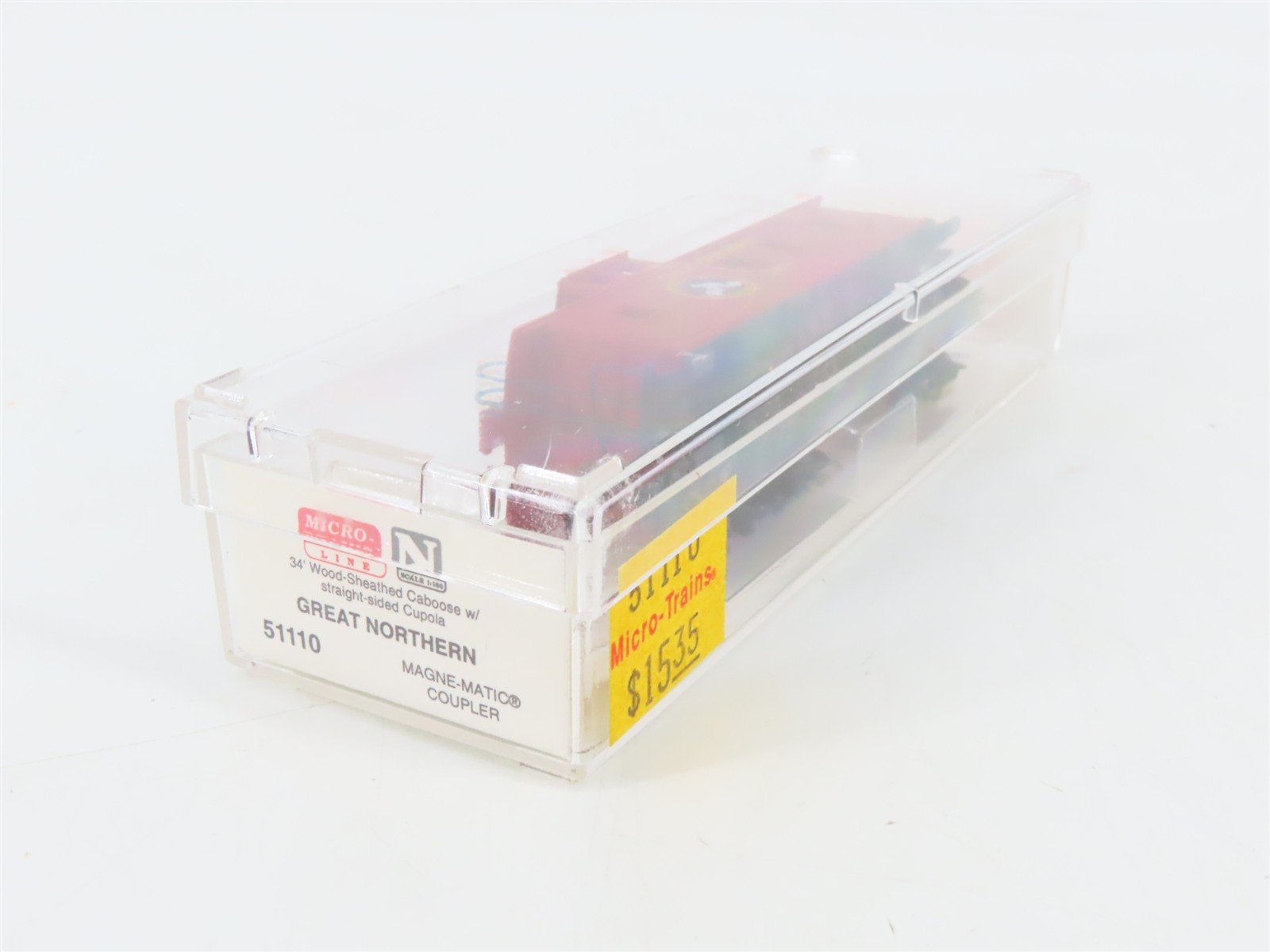 N Scale Micro-Trains 51110 GN Great Northern 34' Wood-Sheathed Caboose X617 RTR