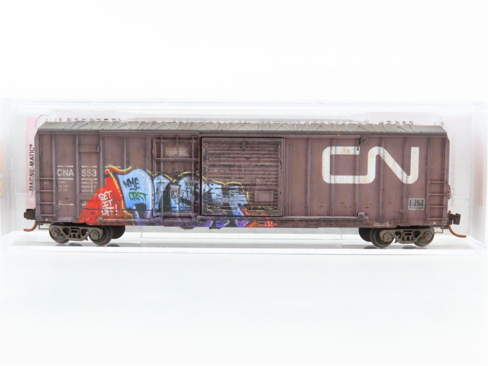 N Scale Micro-Trains 02654031 CN Canadian National 50' Box Car 553 RTR