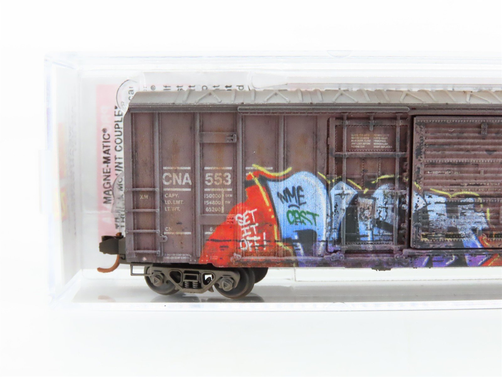 N Scale Micro-Trains 02654031 CN Canadian National 50' Box Car 553 RTR