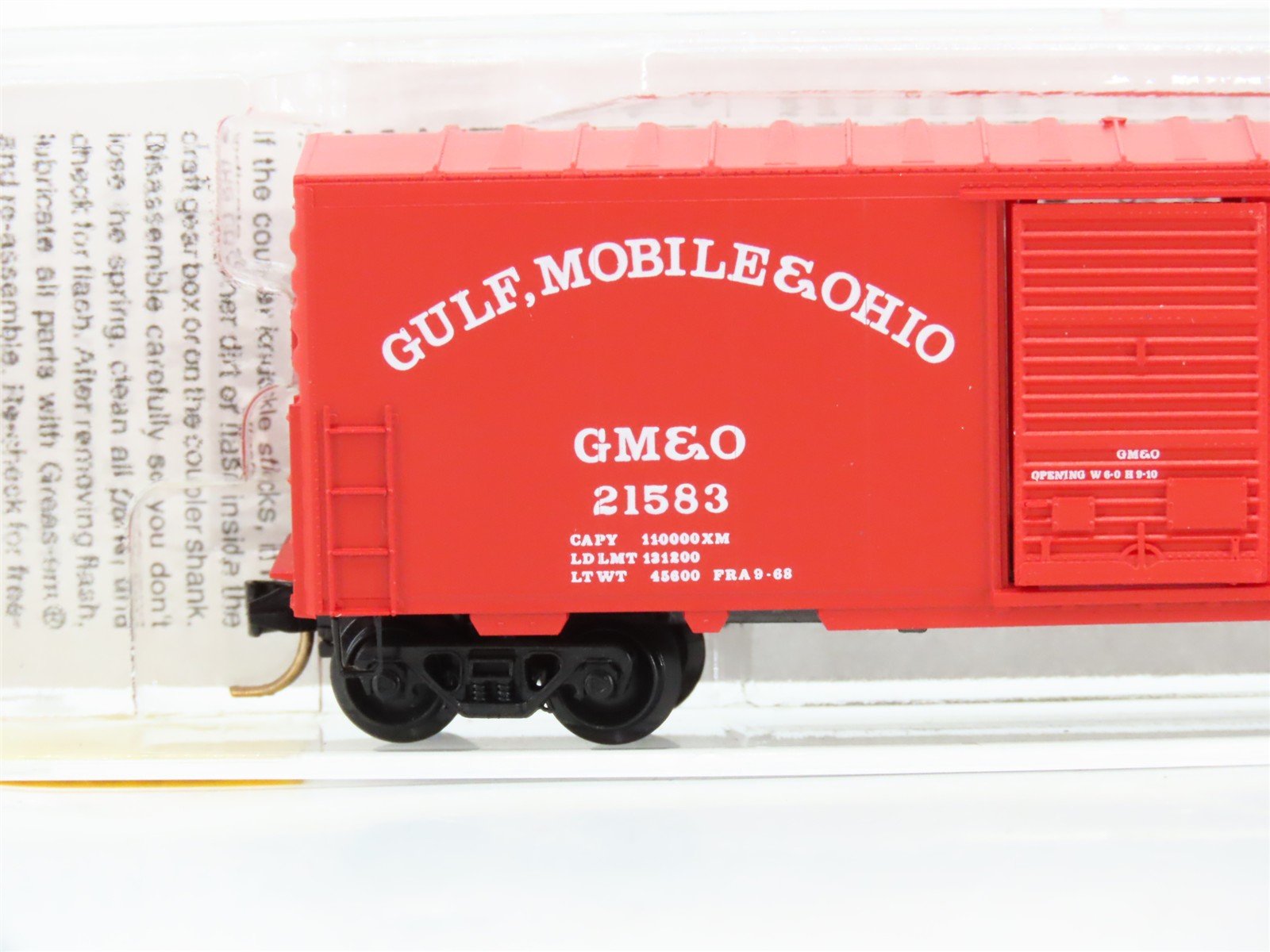 N Scale Micro-Trains 24240 GM&O Gulf, Mobile & Ohio 40' Box Car 21583 RTR
