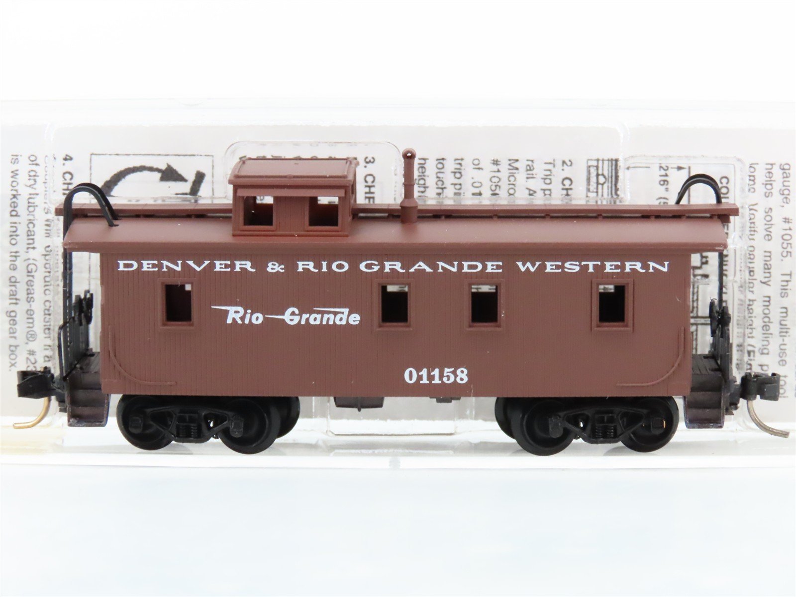 N Scale Micro-Trains 50110 Denver & Rio Grande Western 34' Caboose RTR