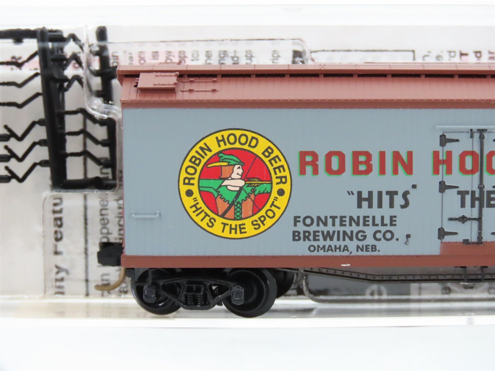 N Scale Micro-Trains 49450 FBX Fontenelle Brewing Co. 40' Beer Reefer 5300 RTR