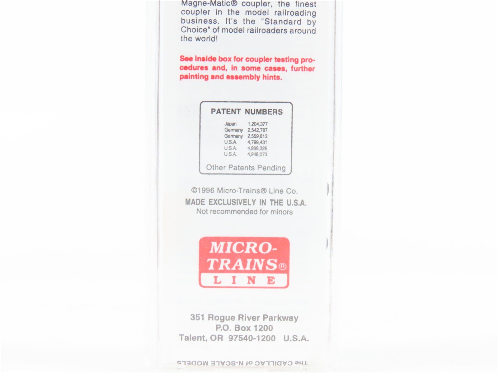 N Scale Micro-Trains 22070 PGE Pacific Great Eastern 40' Box Car 4942 RTR