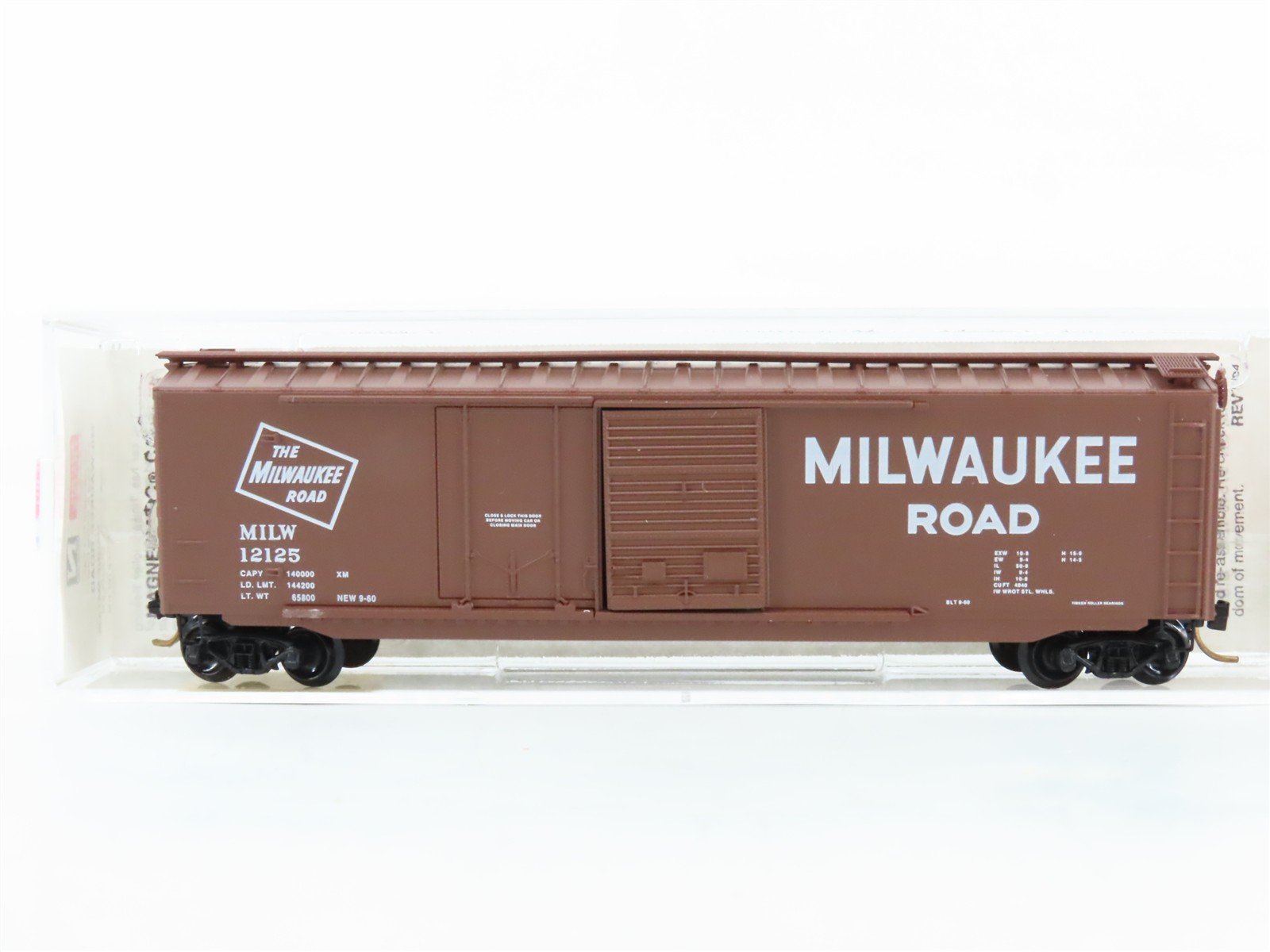 N Scale Micro-Trains 33100 MILW Milwaukee Road 50' Box Car 12125 RTR
