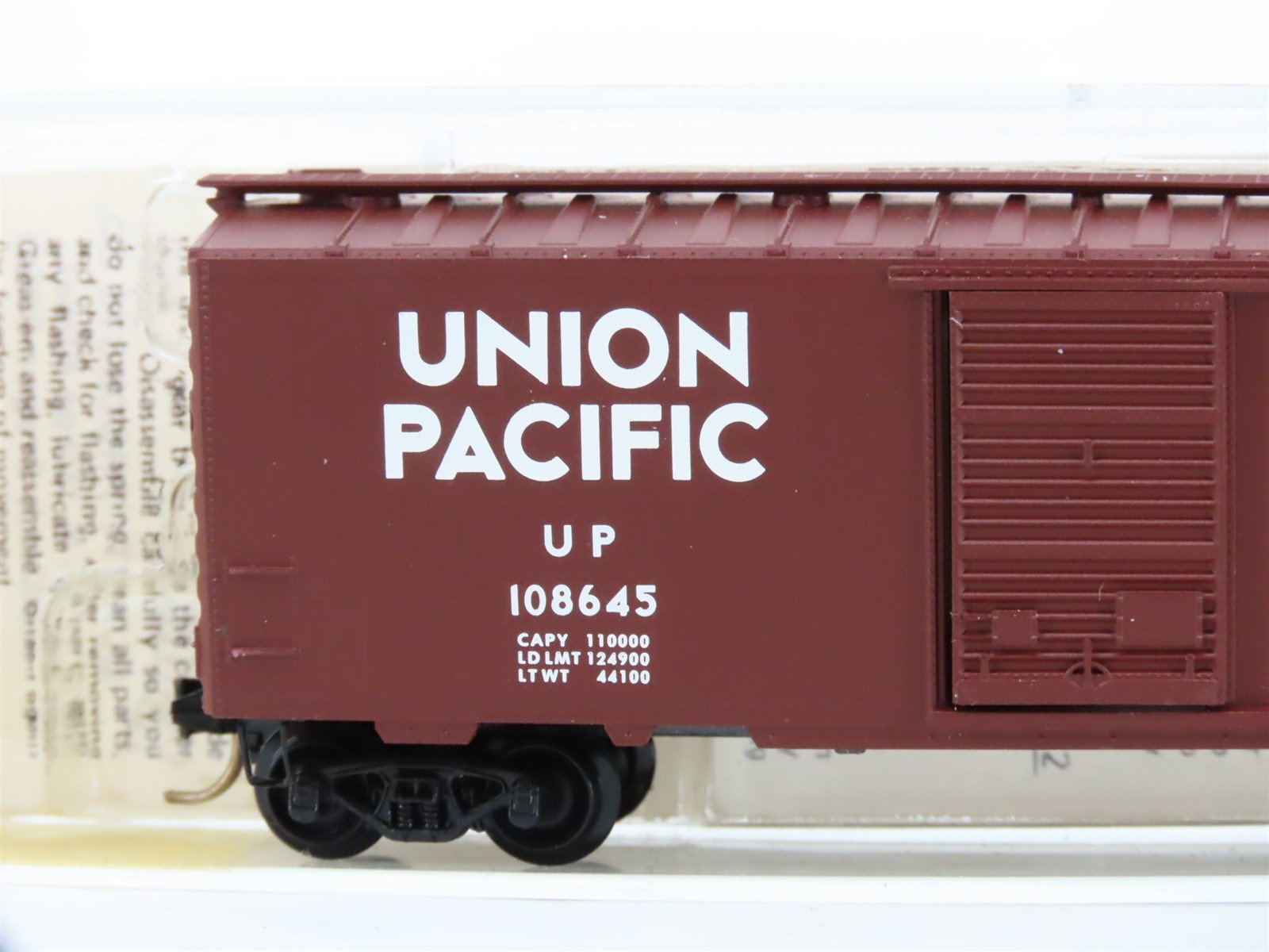 N Scale Micro-Trains 20710 UP Union Pacific 40' Single Door Box Car 108645 RTR