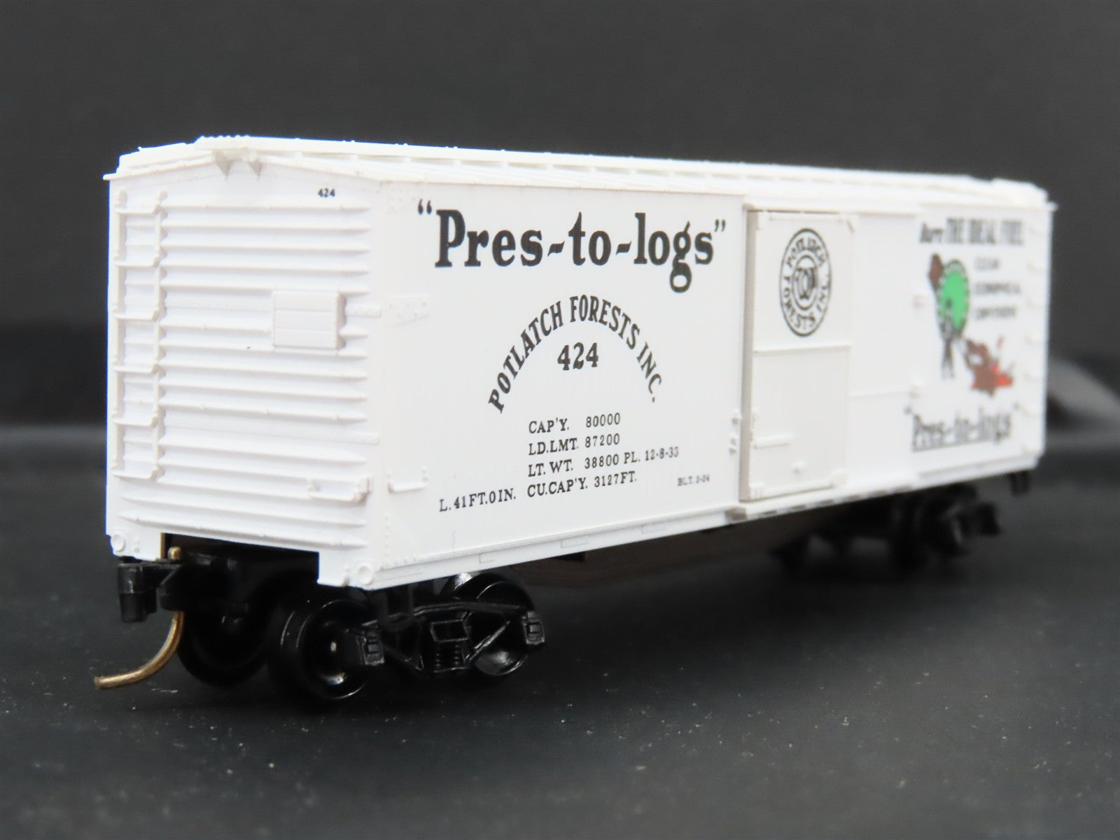 N Scale Micro-Trains 42060 PFI Potlatch Forests Inc. 40' Box Car 424 RTR