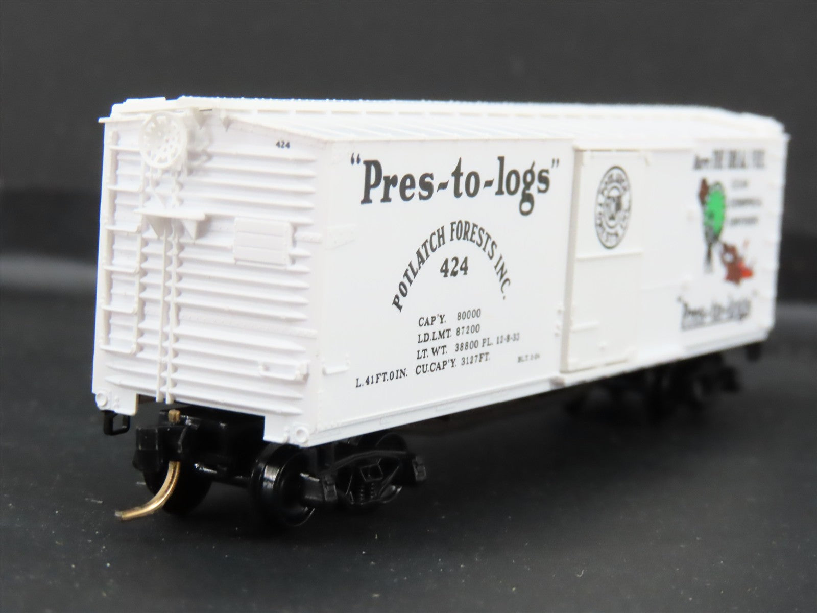 N Scale Micro-Trains 42060 PFI Potlatch Forests Inc. 40' Box Car 424 RTR