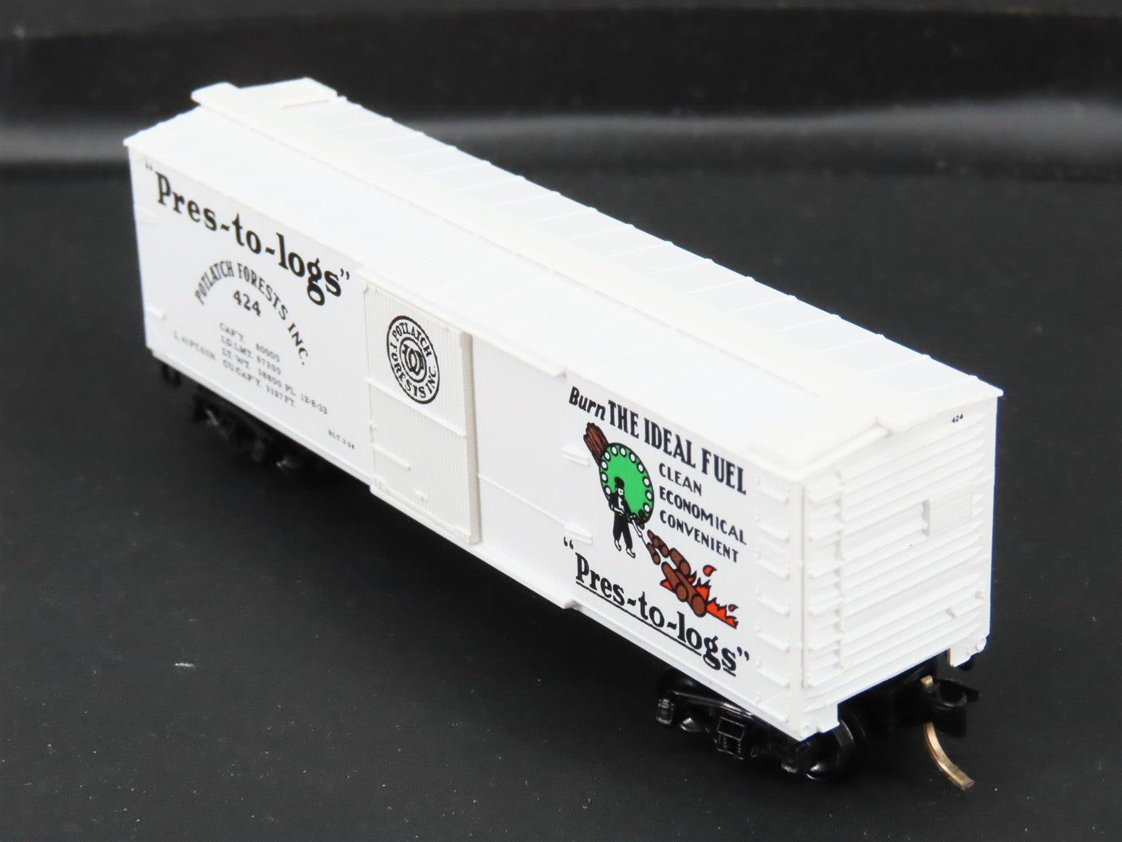 N Scale Micro-Trains 42060 PFI Potlatch Forests Inc. 40' Box Car 424 RTR