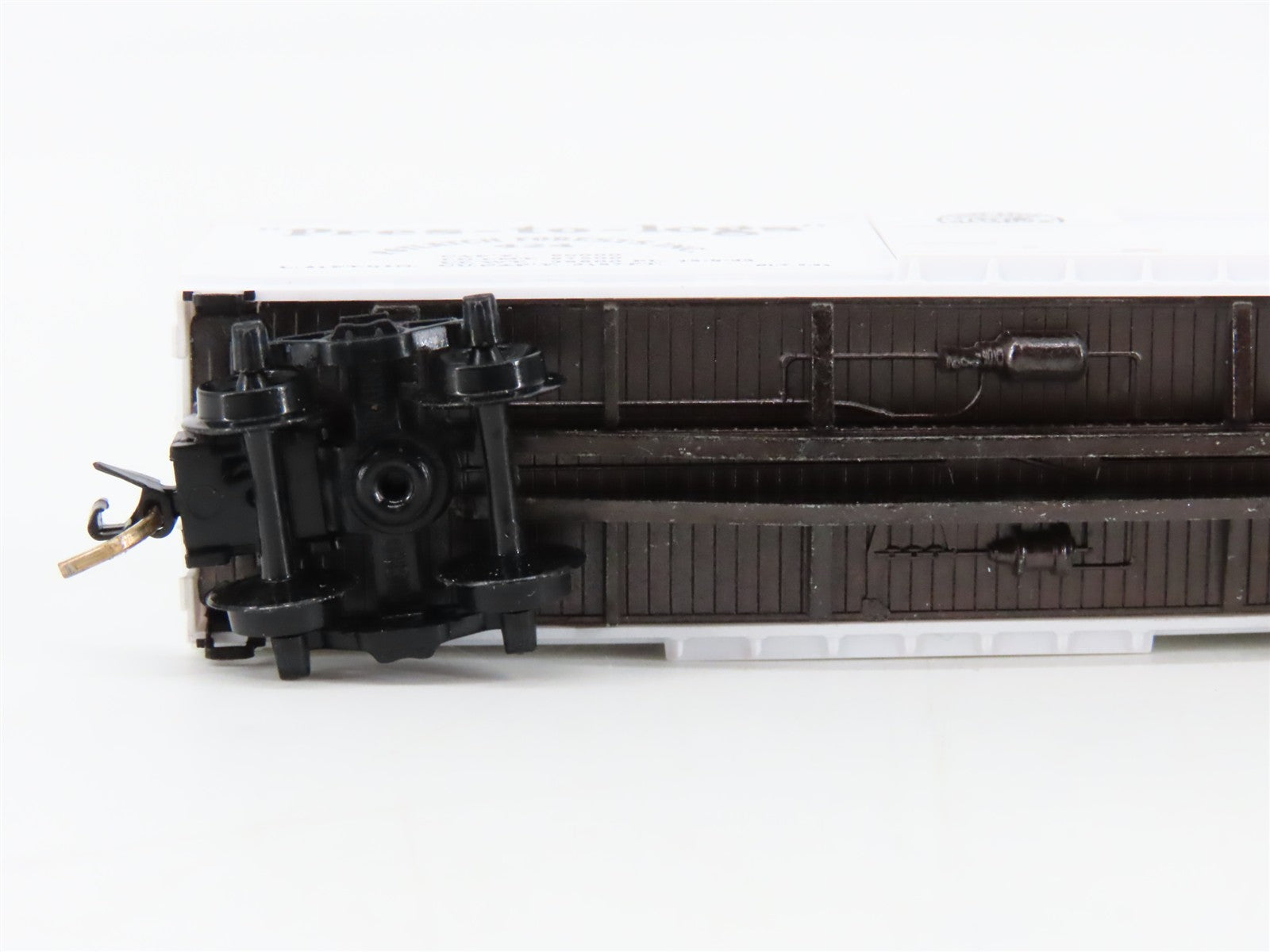N Scale Micro-Trains 42060 PFI Potlatch Forests Inc. 40' Box Car 424 RTR