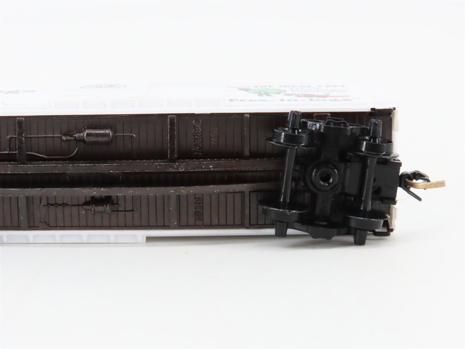 N Scale Micro-Trains 42060 PFI Potlatch Forests Inc. 40' Box Car 424 RTR
