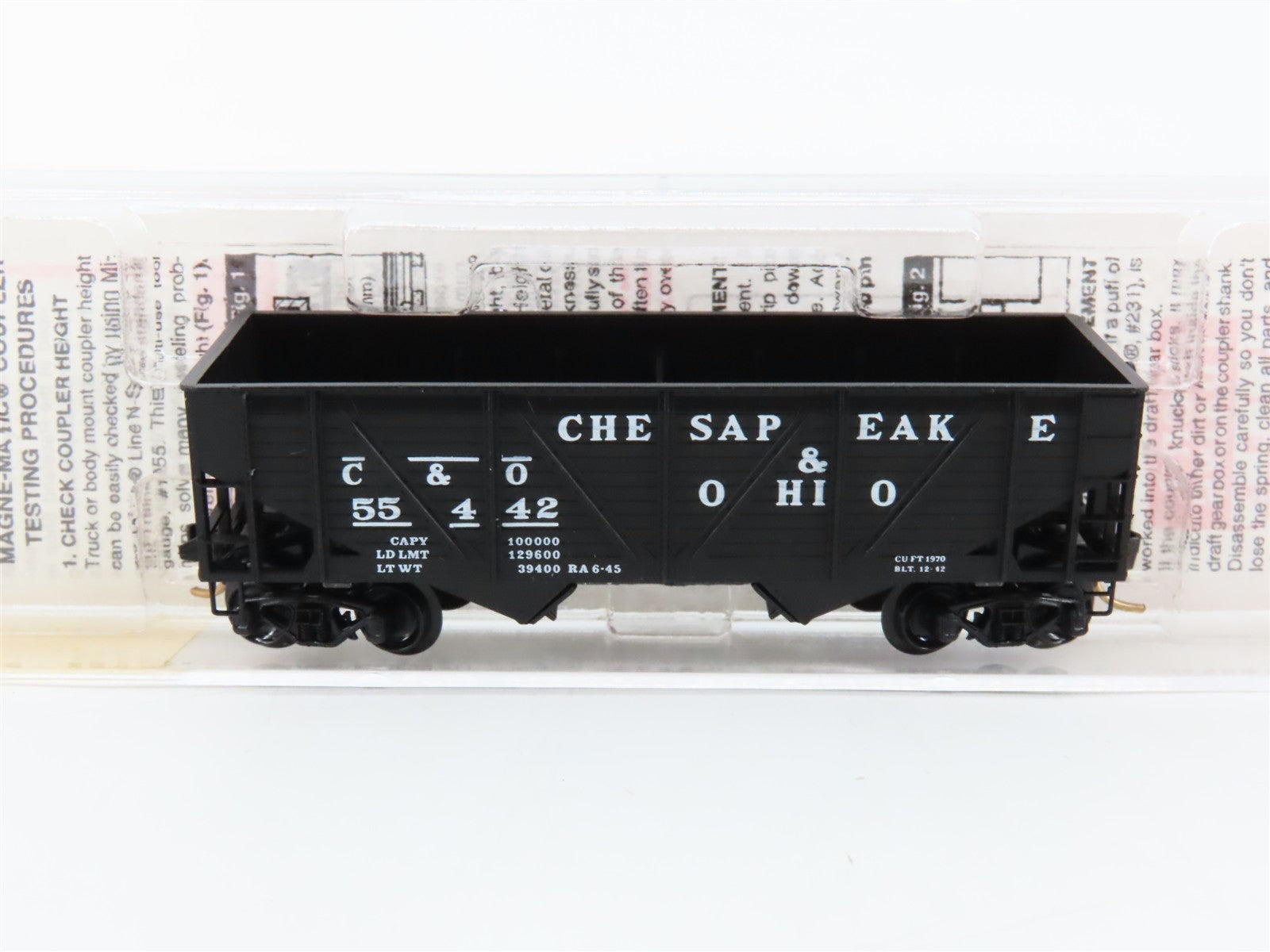 N Scale Micro-Trains 57070 C&O Chesapeake & Ohio 33' 2-Bay Hopper 55442 RTR