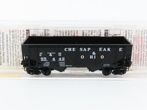 N Scale Micro-Trains 57070 C&O Chesapeake & Ohio 33' 2-Bay Hopper 55442 RTR