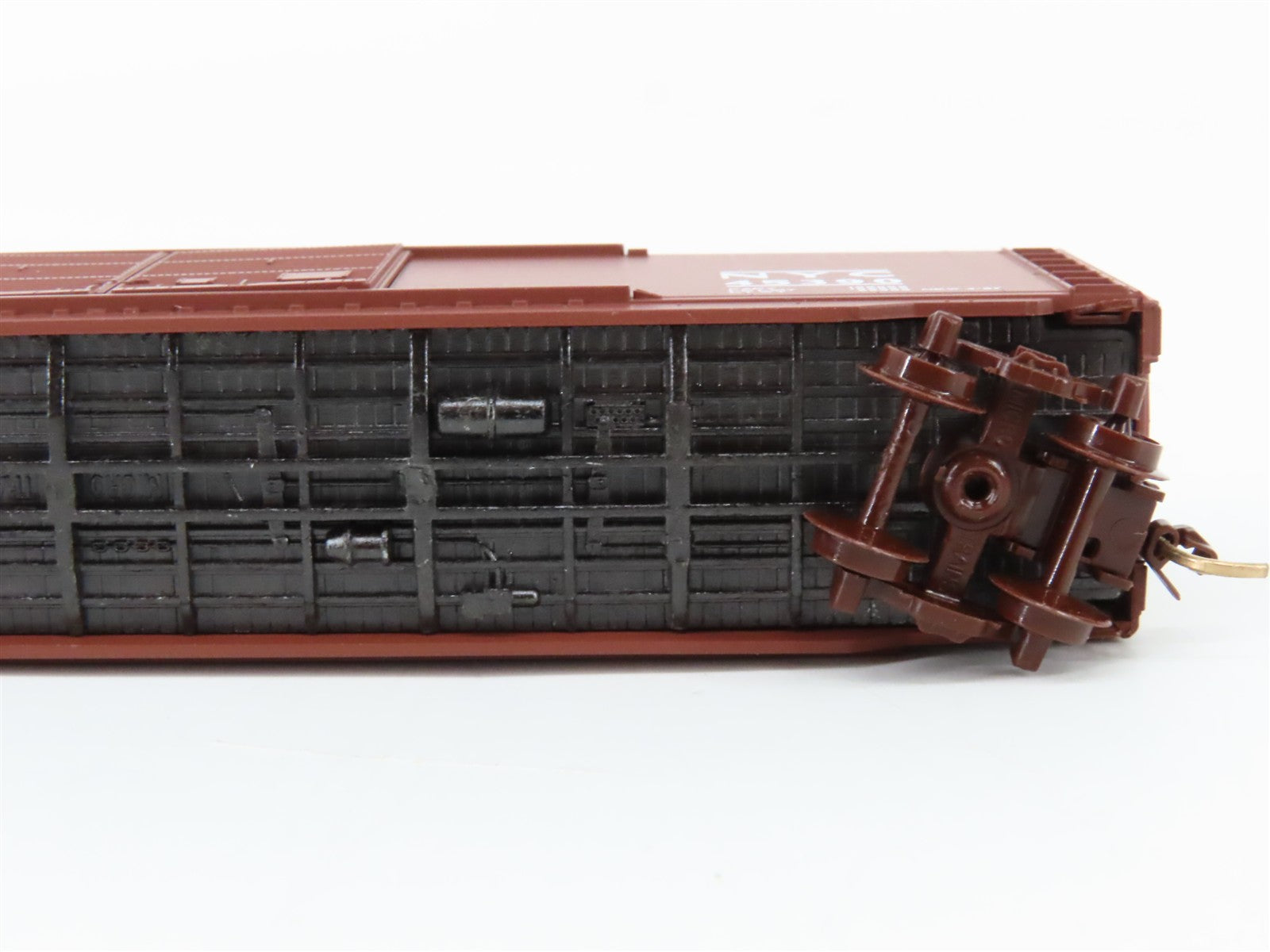 N Scale Micro-Trains 34220 NYC New York Central 50' Box Car 45390 RTR