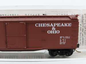 N Scale Micro-Trains 39170 C&O Chesapeake & Ohio 40' Box Car 84827 RTR
