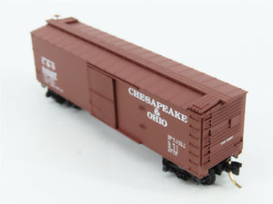 N Scale Micro-Trains 39170 C&O Chesapeake & Ohio 40' Box Car 84827 RTR