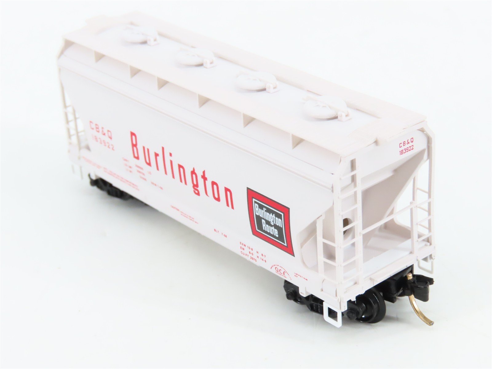 N Scale Micro-Trains 92070 Chicago, Burlington & Quincy 2-Bay Covered Hopper RTR