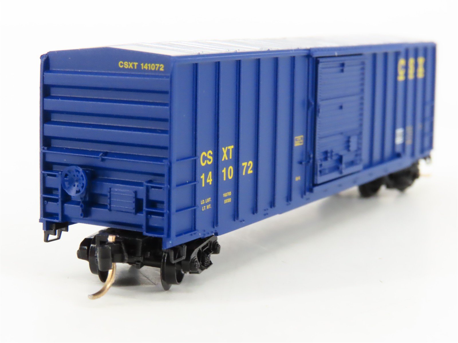 N Scale Micro-Trains 25550/2 CSX 50' 50' Rib Side Box Car, Single Door RTR